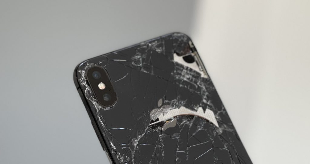 Remplacement de vitre arrière iPhone, possible ou non ? - Microfix